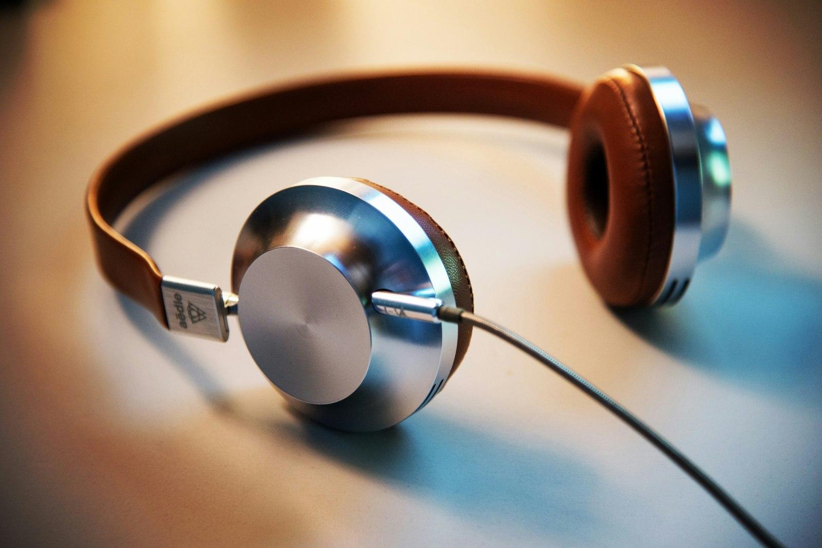 Headphones representing free audio transcription from a file